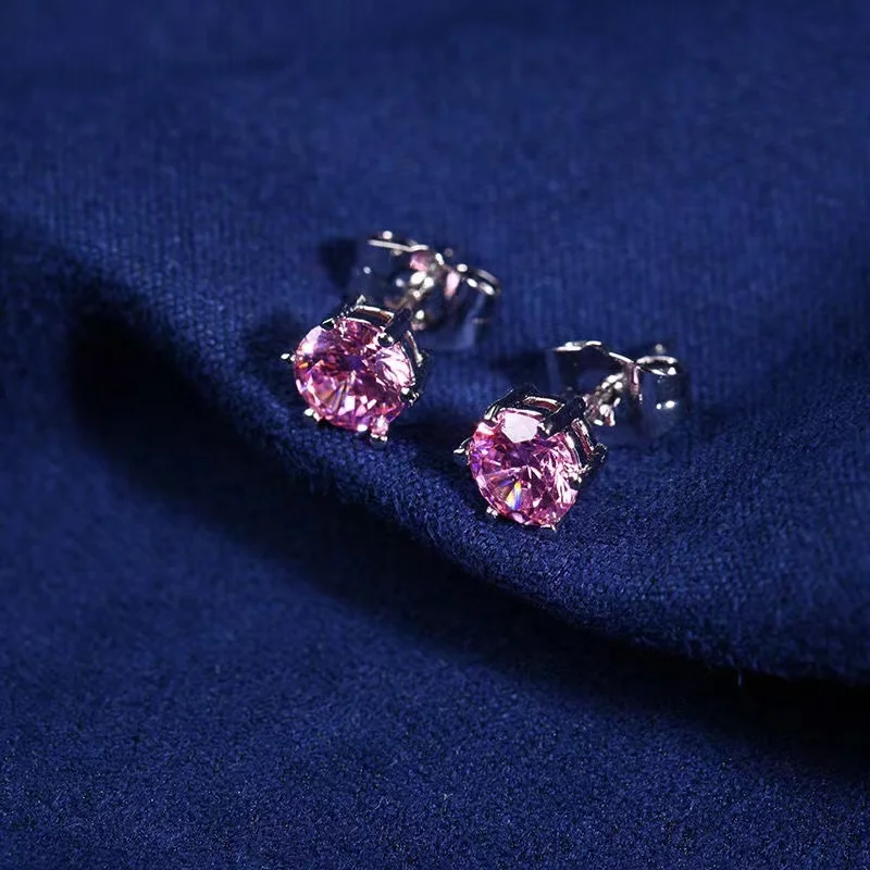 

Розовые серьги-гвоздики с муассанитом из серебра пробы, 1 карат