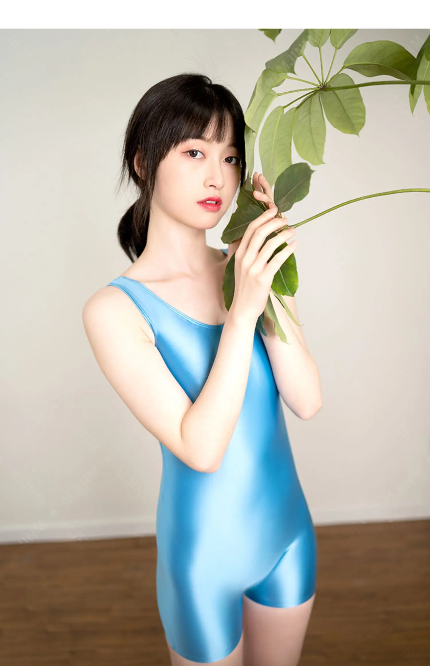 DROZENO Solid color stretch gloss tights body shaping bodybuilding sports jumpsuit women's vest with three-quarter pants