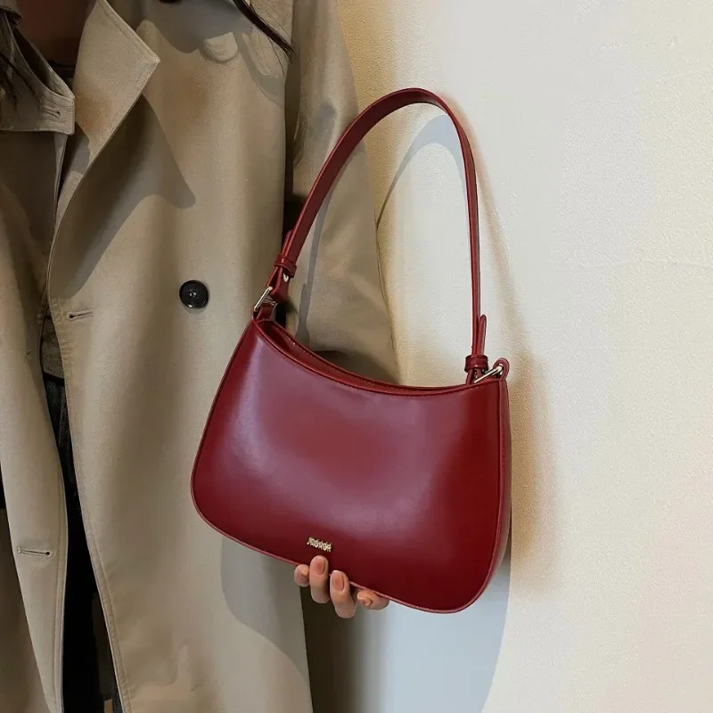 

Red Underarm Shoulder Bags for Women 2023 New Texture Leather Crossbody Bag Luxury Designer Wedding Bride Handbags Trend 가방