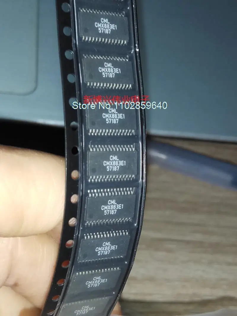 

CMX883E1