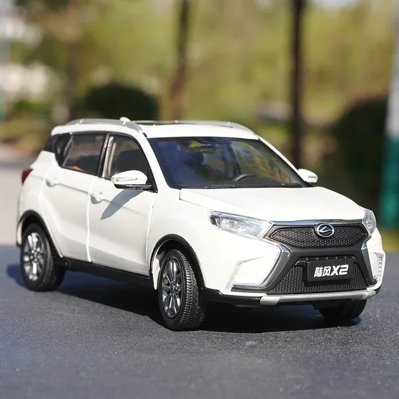 1:24 оригинальная модель автомобиля Jiangling Lufeng X2 Suv из сплава