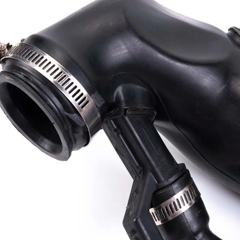 Впускной шланг для автомобильной турбины 9811909980 подходит 207 3008 308 5008 RCZ 508 16V C4 C4L Q6