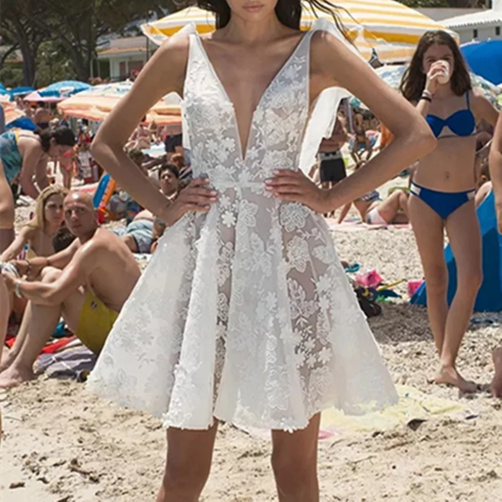 

Женское Короткое свадебное платье, белое кружевное платье-трапеция с глубоким V-образным вырезом и открытой спиной, в стиле бохо, элегантный...