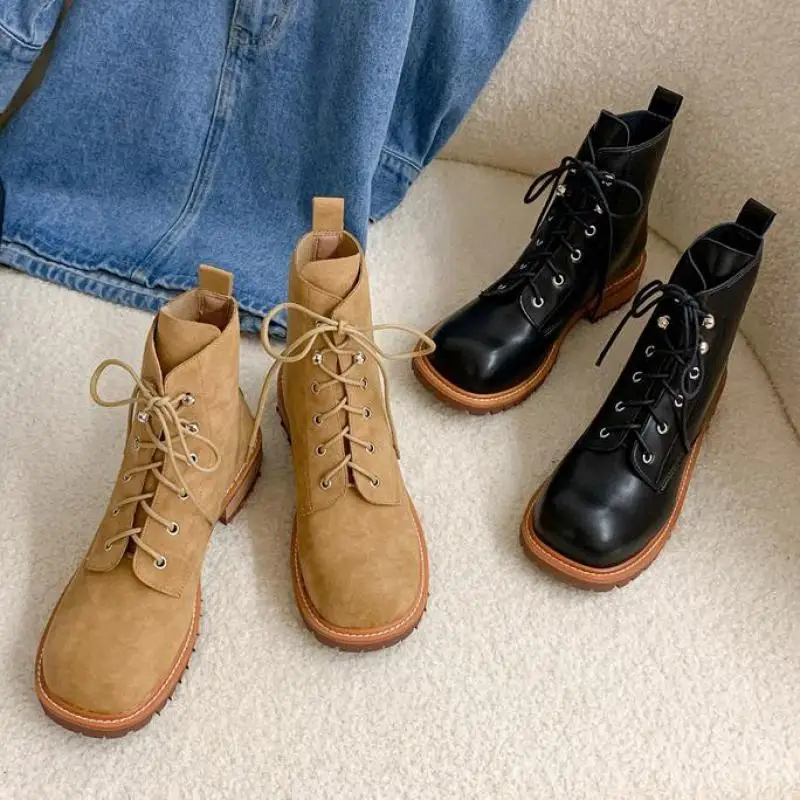 

Женская Винтажная обувь в британском стиле, кожаные ботинки с круглым носком карамельных цветов в западном стиле, зимняя женская обувь для ...