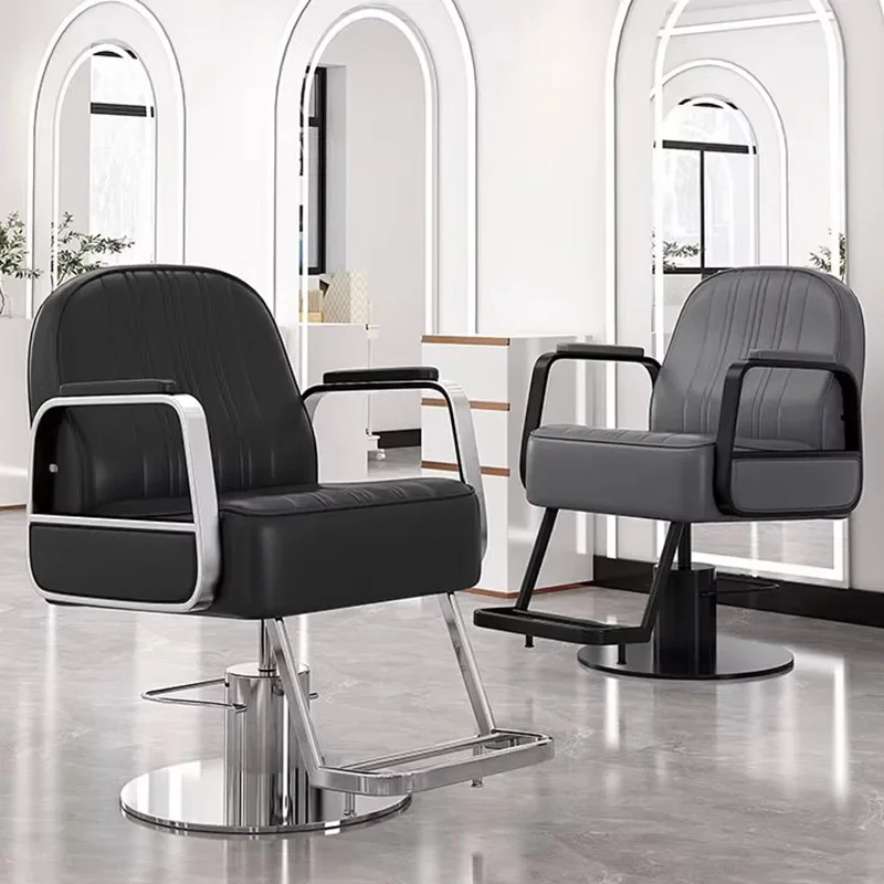 Черное модное парикмахерское кресло эстетическое простое удобное современное