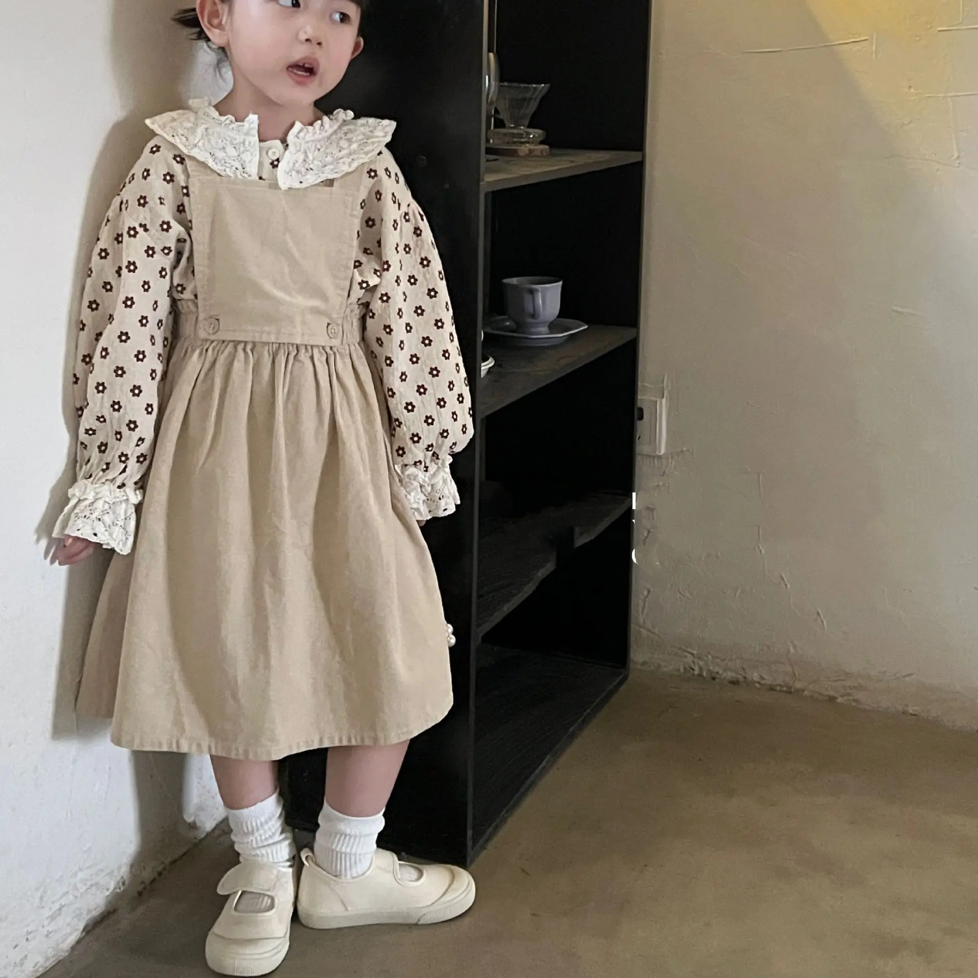 

2 To 10 Years , Girl's Corduroy Suspender Dress Autumn 2024 New Fashion Sleeveless Princess Dresses Party Clothes For Kids Girl