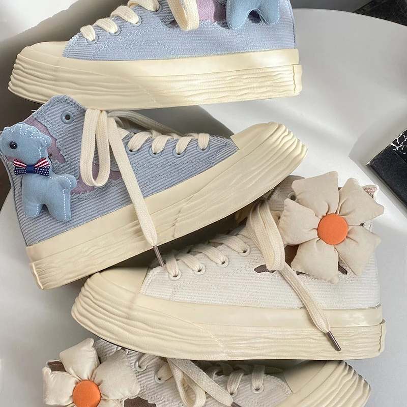 

Женские холщовые кроссовки Kawaii, синие высокие кроссовки на платформе, холщовые кроссовки на толстой подошве с цветами, милая японская повсе...