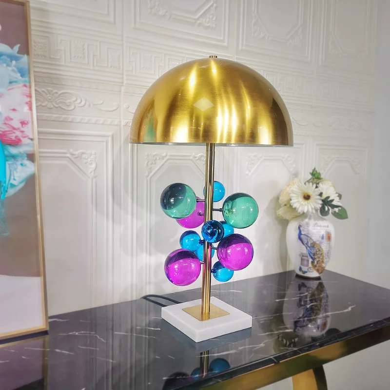 Nordic Mushroom Table Lamps Modern Color Crystal Ball Decor Table Lights Interior Lighting Bedroom Study Gold Reading Lamps