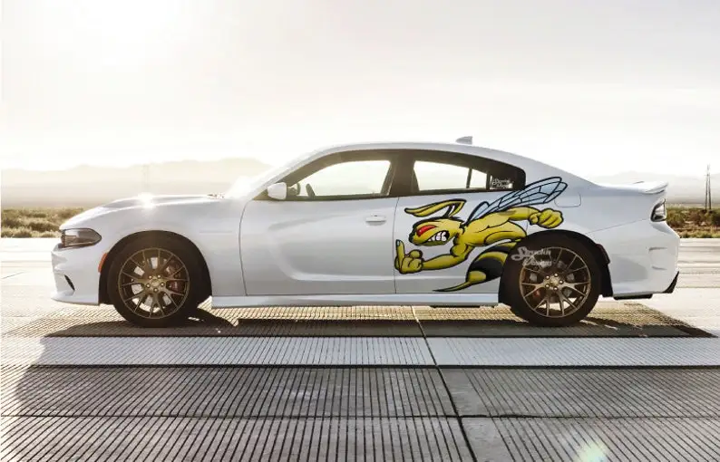 DS / PS Подходит для Super Bee Scat Pack Зарядное устройство Challenger острый злый средний палец