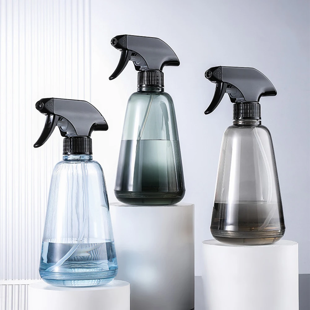 

Empty Spray Watering Can Spritzer Portable Plastic Spray Bottle For Gardening