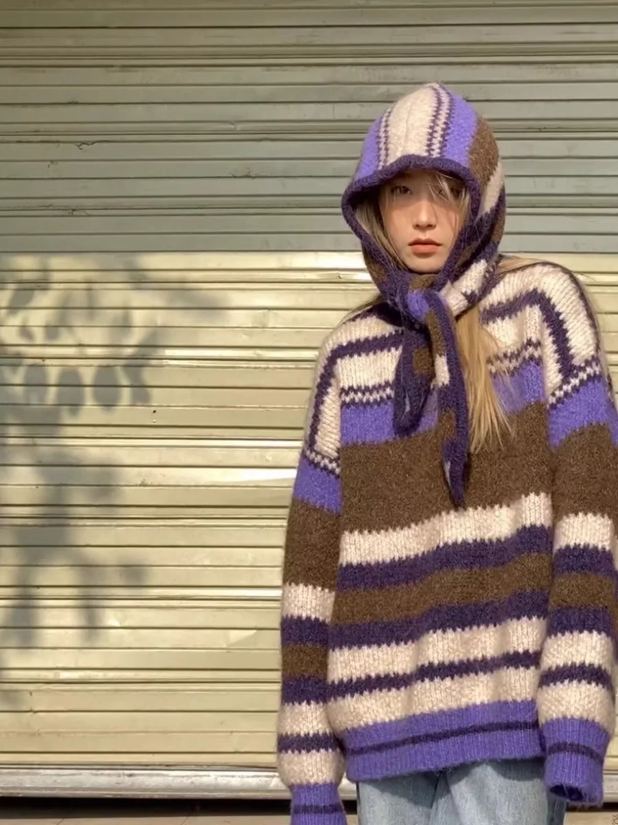 Вязаный женский свитер с капюшоном в американскую полоску осень и зима 2024 новая