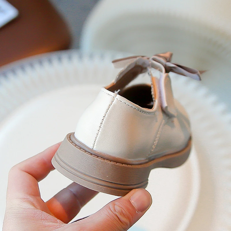 Туфли Для девочек детские кожаные Черная мягкая подошва универсальные принцессы