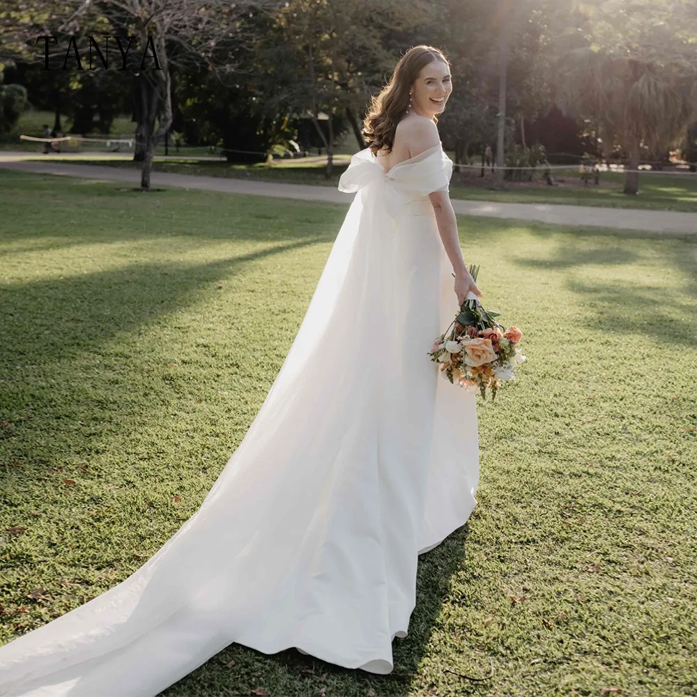 Женское атласное свадебное платье элегантное ТРАПЕЦИЕВИДНОЕ ПЛАТЬЕ со шлейфом и