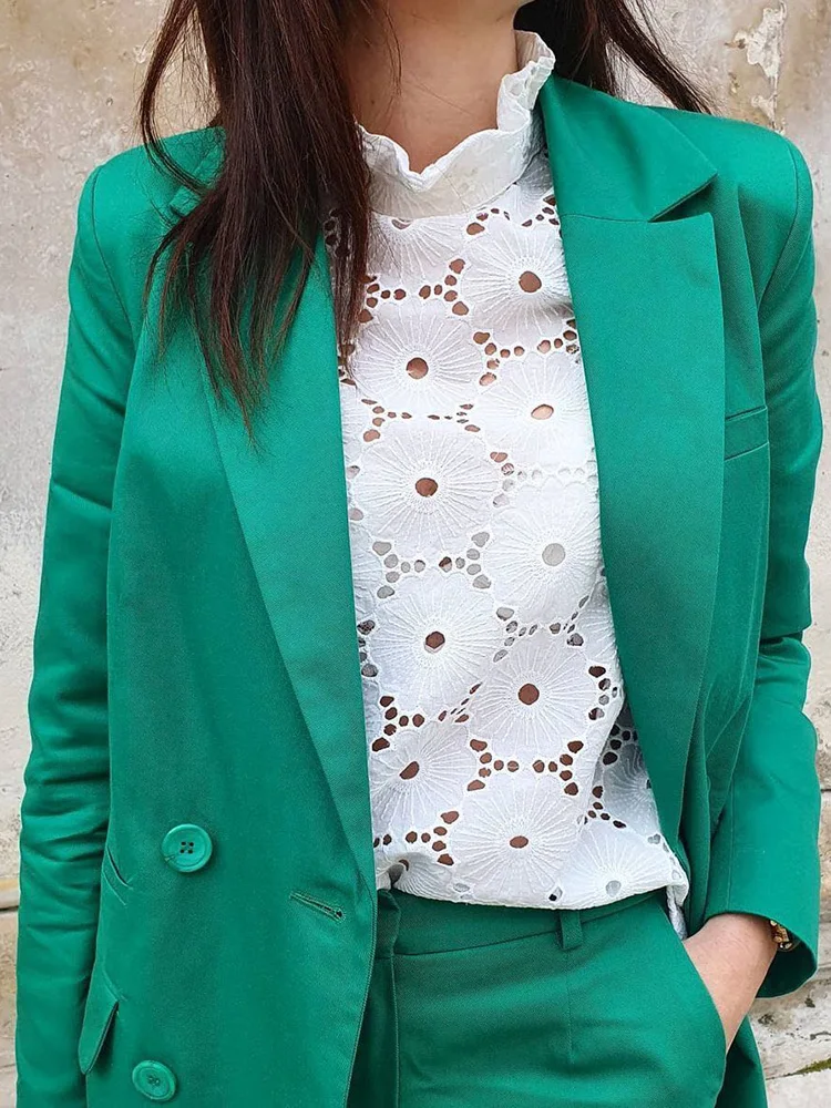 

2022 New French Paris Hollow Embroidered Long-sleeved Bubble Sleeve Pure Cotton Edge Women Tops Early Autumn High Quality Shirts