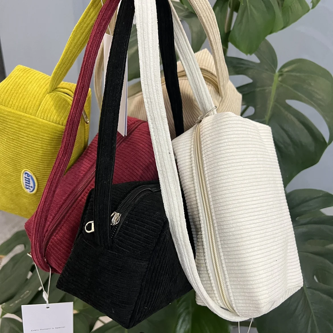 Рисунок 5 - 2023 Вельветовая Корейская сумка