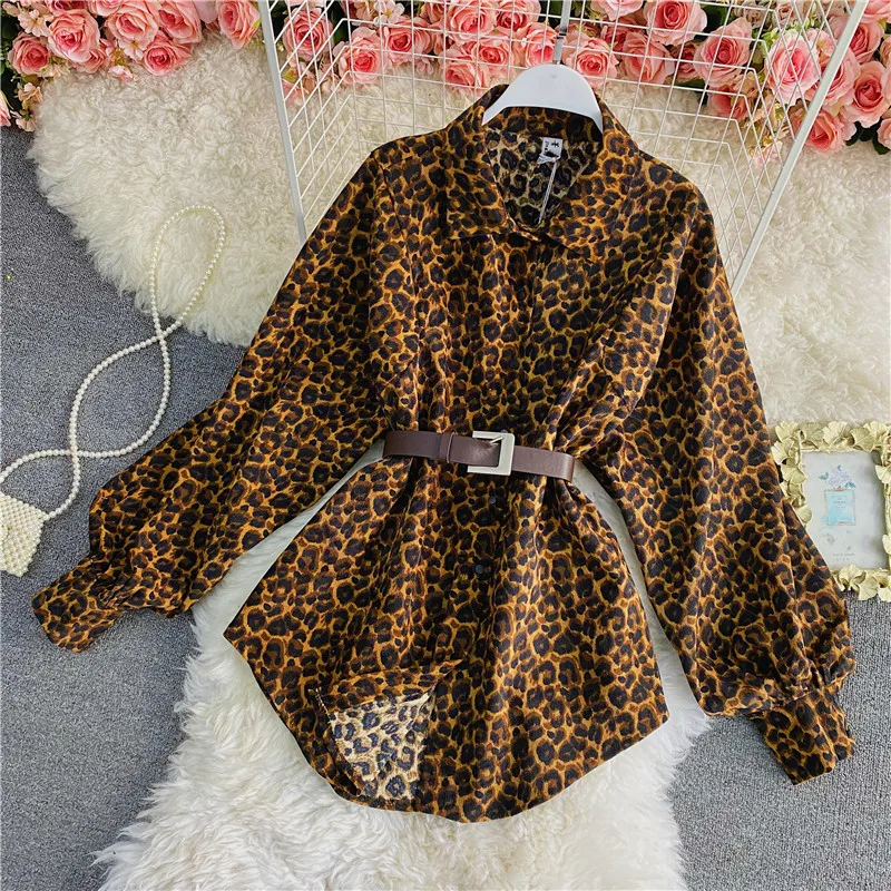 

Mid-length leopard print shirt women retro Hong Kong flavor 2021 spring print top loose and thin temperament long-sleeved shirt