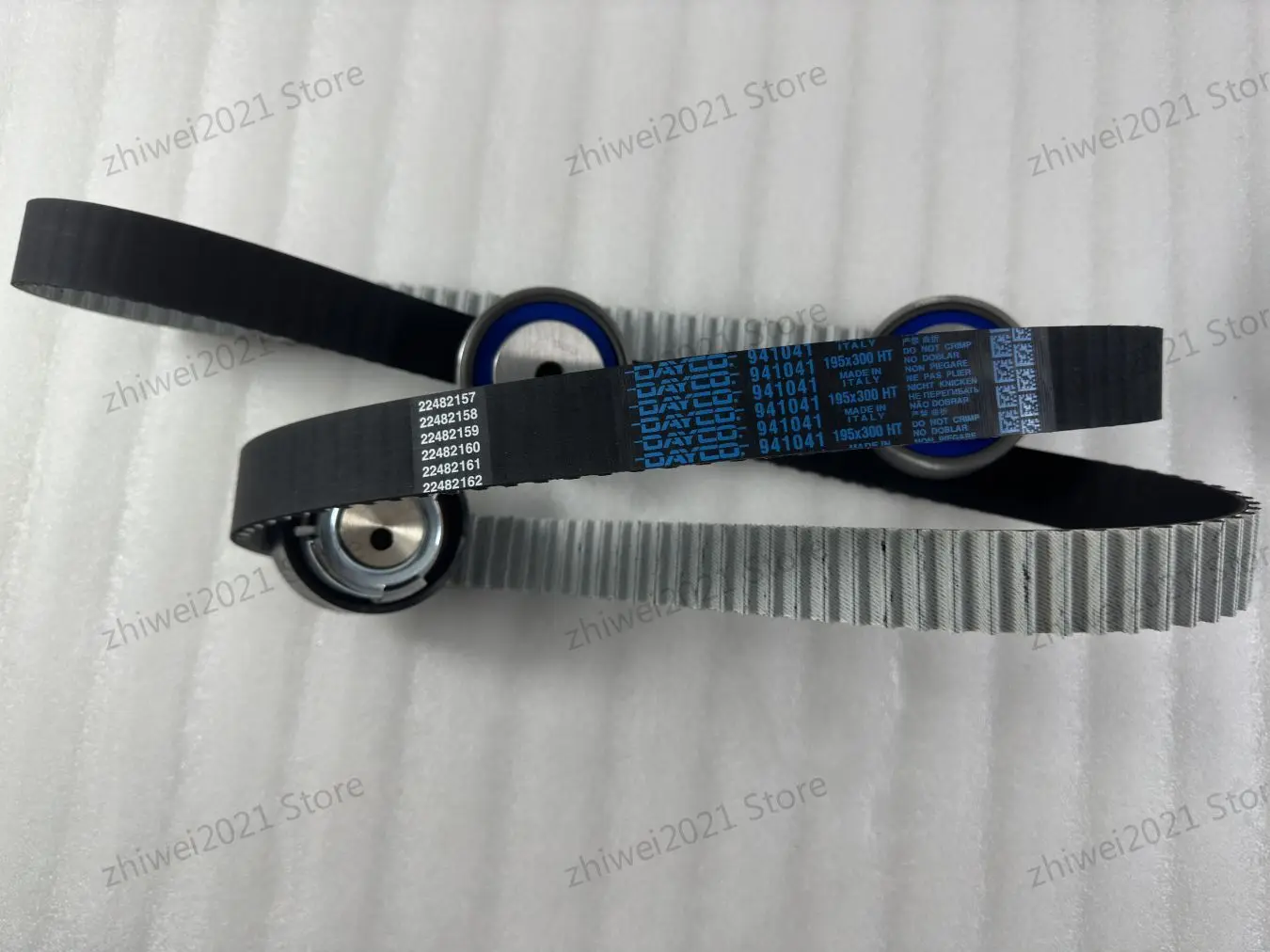 Ремень грм Land Rover в сборе для дизельного двигателя L319/L320/L405/L494 2 7/3 0 4 шт. KTB689 LR016655