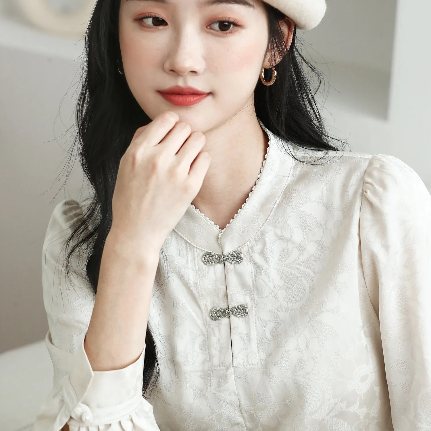 2022 китайский стиль Улучшенная пластина Кнопка Длинный Рукав Рубашка Женский