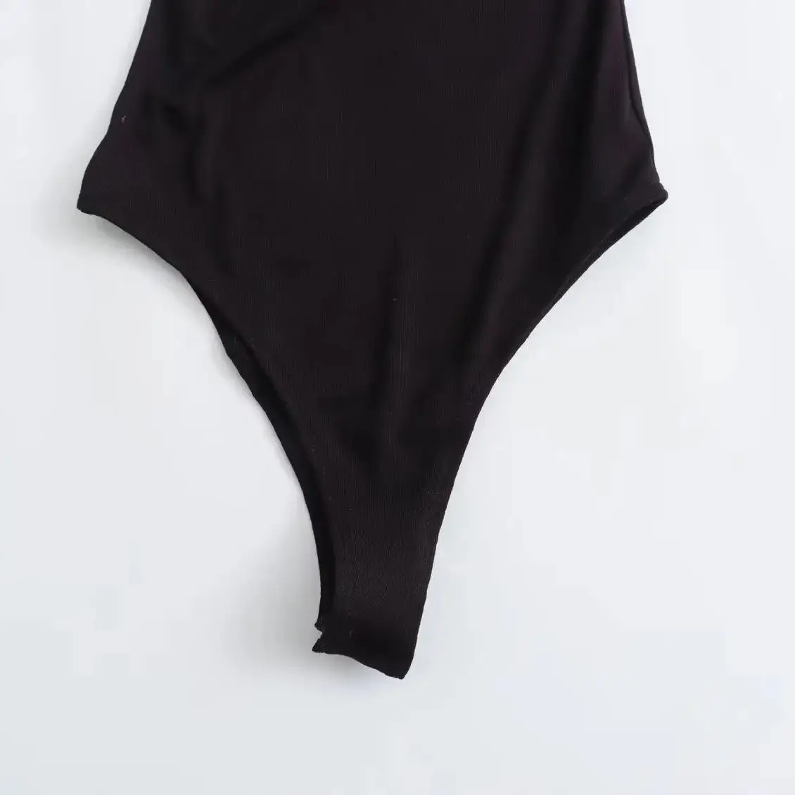 TRAF черное боди с открытыми плечами для женщин нижнее белье со рюшами сексуальное