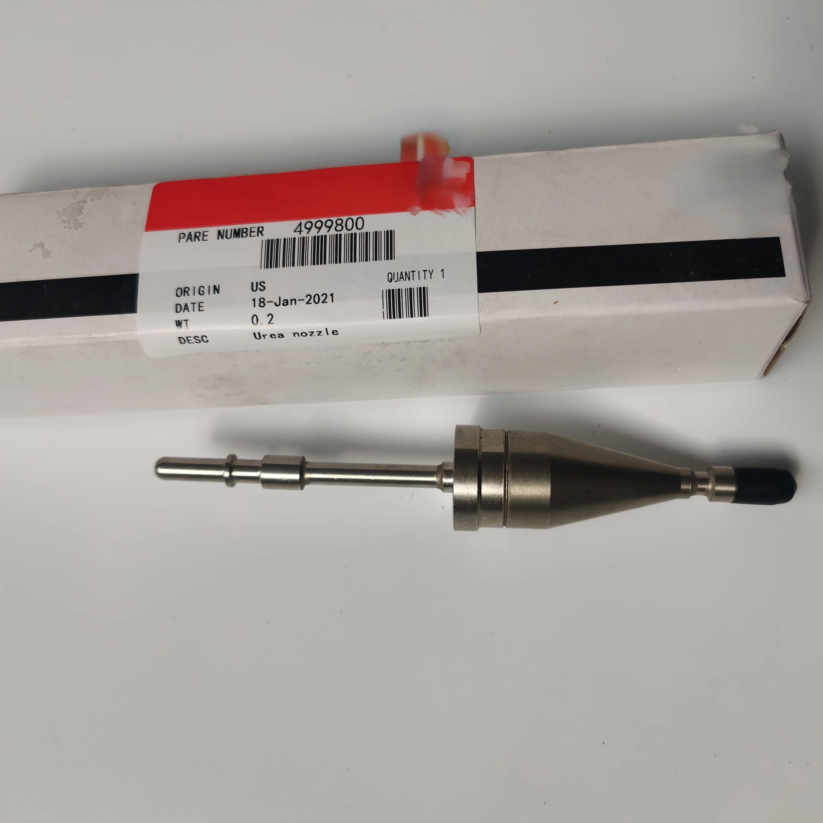 Universal 4936201 Urea injector Q-67693/4999800 Urea Pump Nozzle for Cummins ISDE Engine Emitek