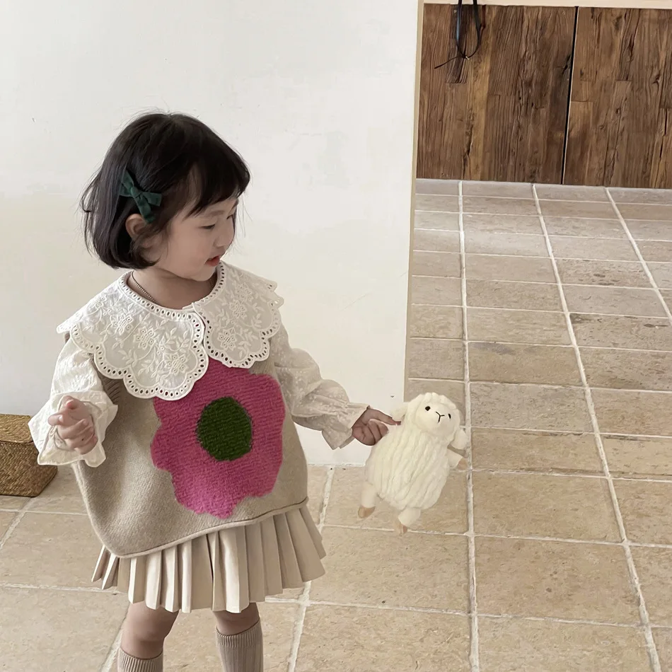 

Criscky 2022 Autumn Winter Girls Knitted Vest Coat Children Korea style Waistcoats Toddler Sweater Kids Pullover Sweaters