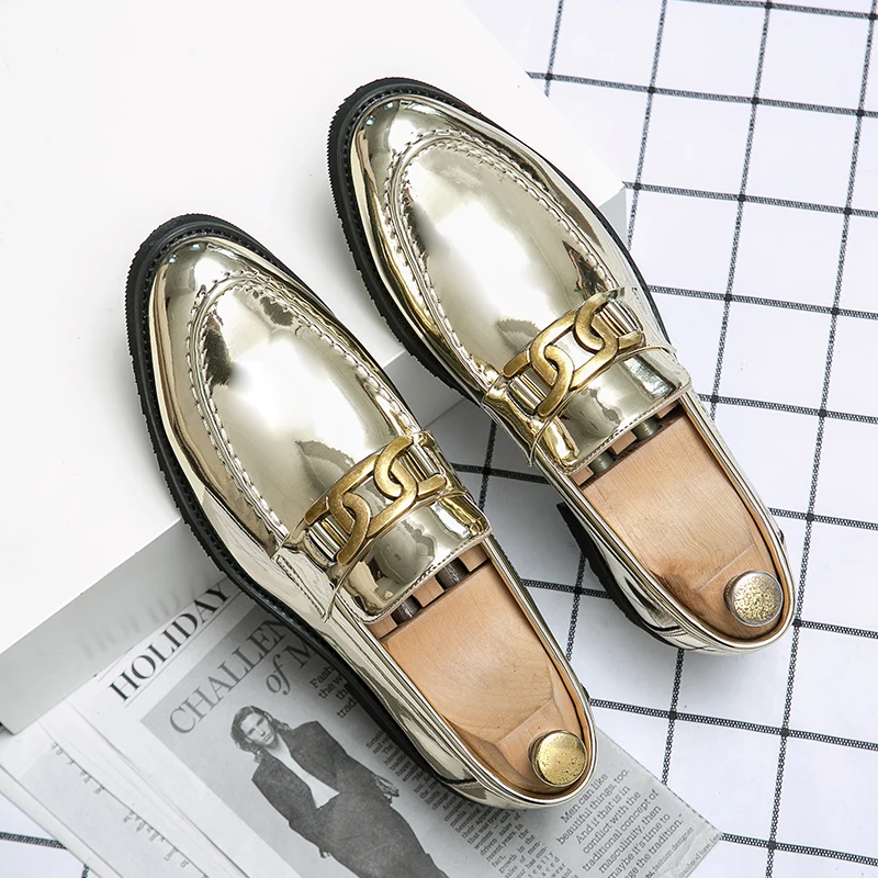 

High -quality patent leather men's shoes business formation horses, fastening leather shoes luxury leather leisure Oxford shoes