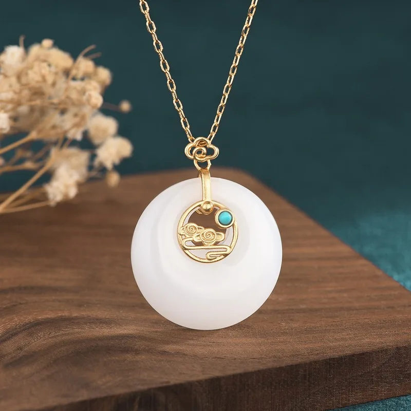

Vintage China Style White Hetian Jade Pendant Necklace Ancient Gold Cloud Jade Ring Clavicle Chain Necklaces for Men and Women