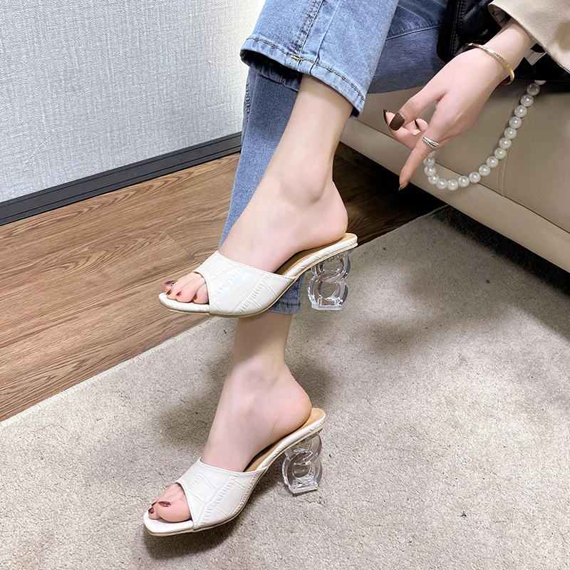 

Женские Элегантные босоножки на высоком каблуке, привлекательные праздничные сандалии с квадратным носком, внешние тапочки, Размеры 35-42, ле...