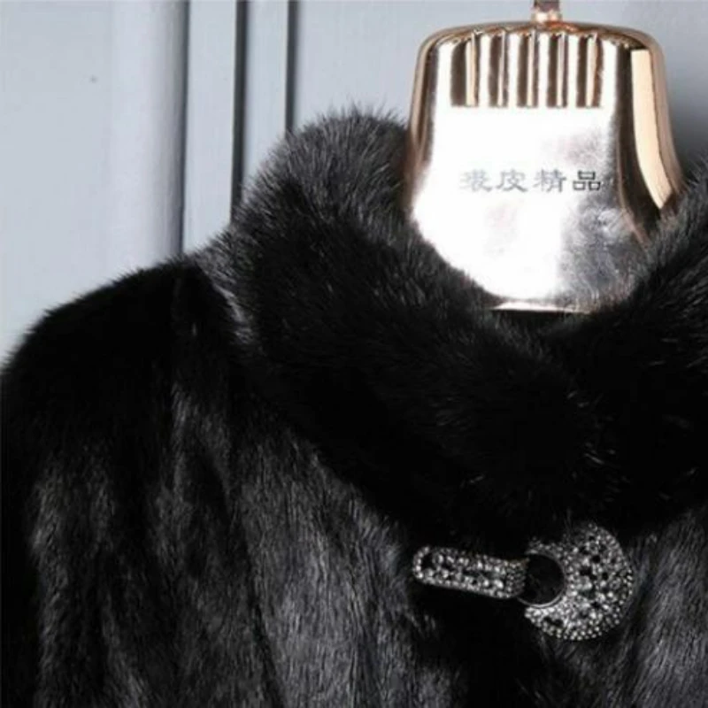 New Soft Fur Women'S Short Section Imitation Fur Outwears Black White Winter Autumn Warm Fake Fur Jackets Casual Coats