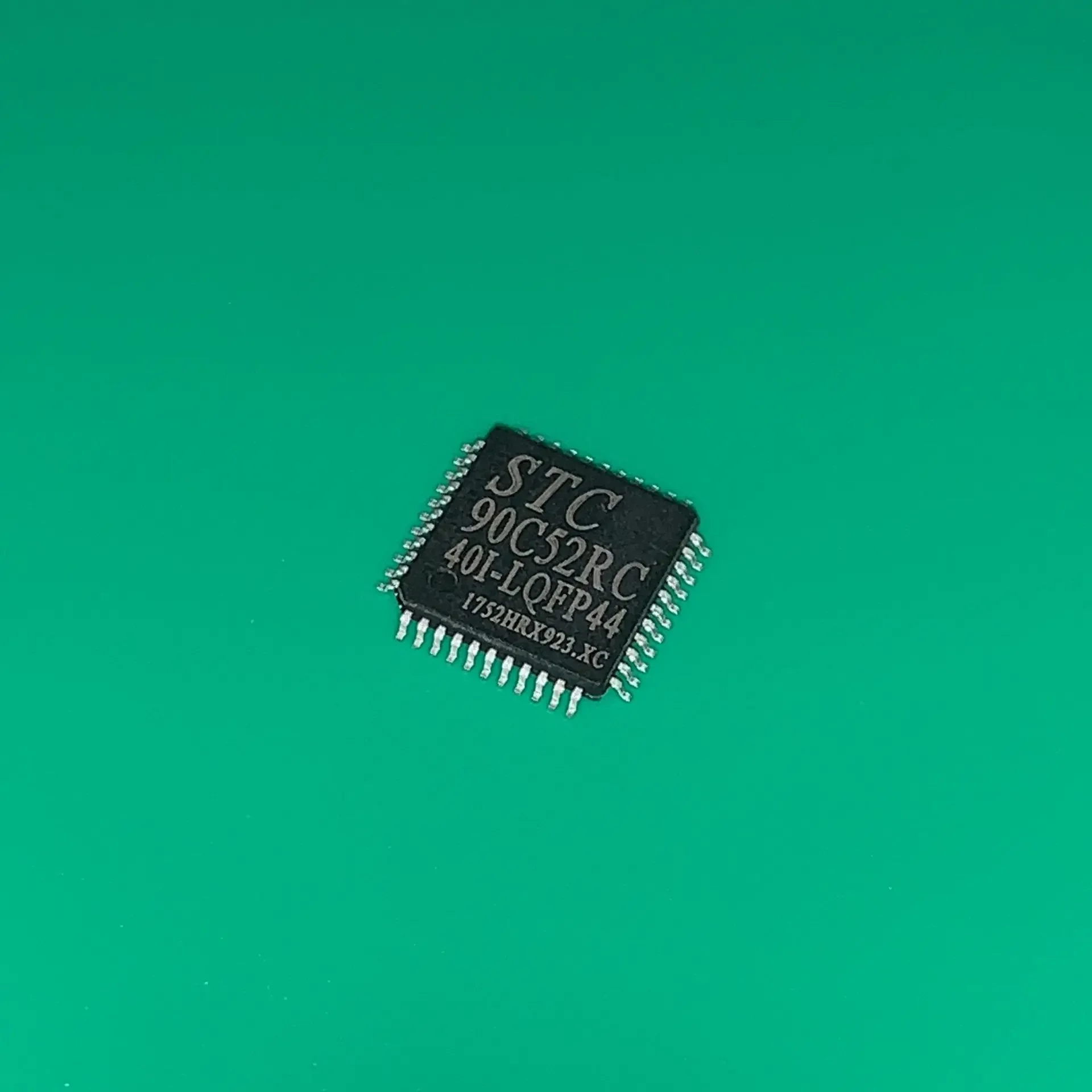 2 шт./лот STC90C52RC-40I-LQFP44G LQFP44 STC90 C52RC-40I-LQFP44 90C52RC-40I 90C52RC-40 90C52R STC 90C52RC 40I-LQFP44 STC90C52RC40I