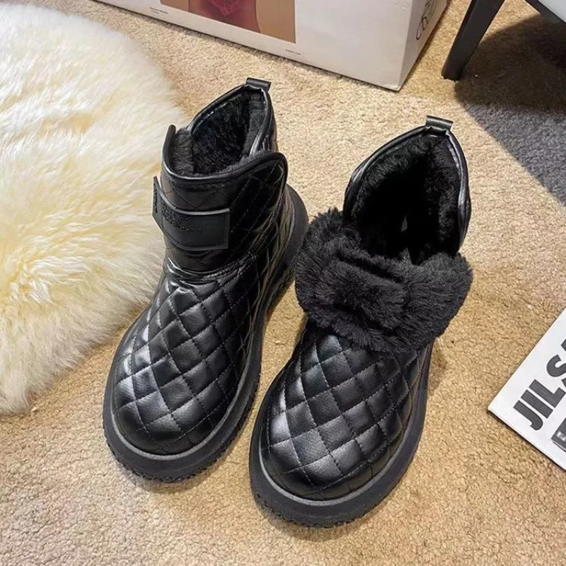 Зимняя женская теплая обувь на меху новые брендовые короткие плюшевые ботильоны