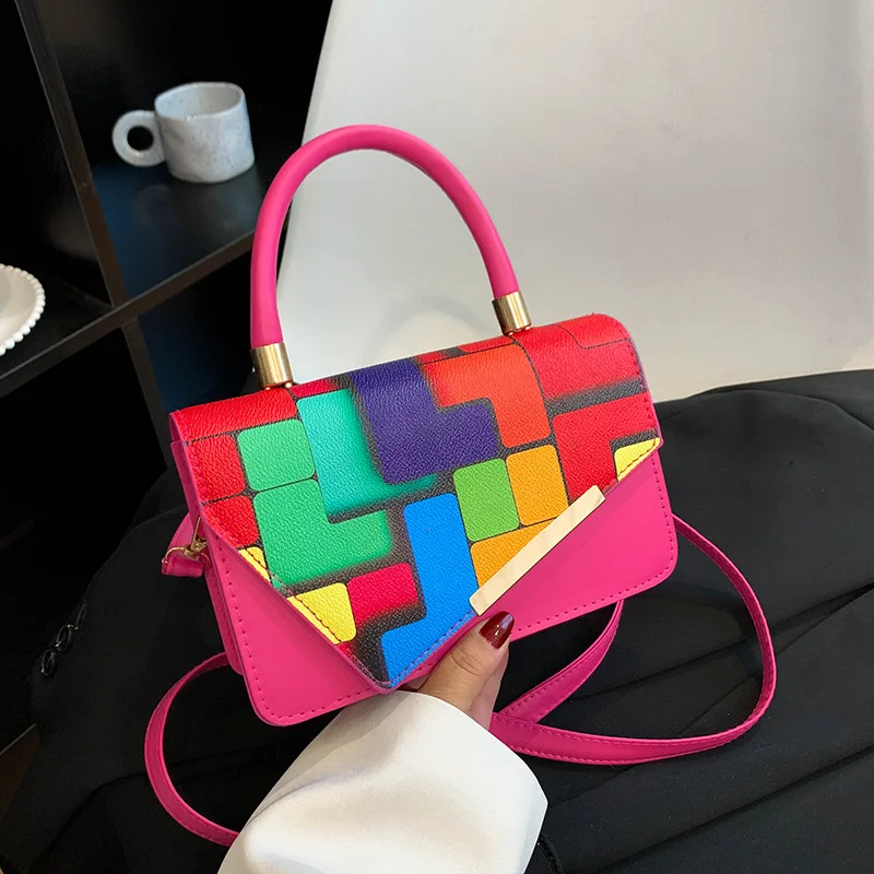 

2022 New Handbags Autumn Fashion Color Contrast One Shoulder Bag Trendy Simple Handheld Crossbody Women's Bag Small Square Bag
