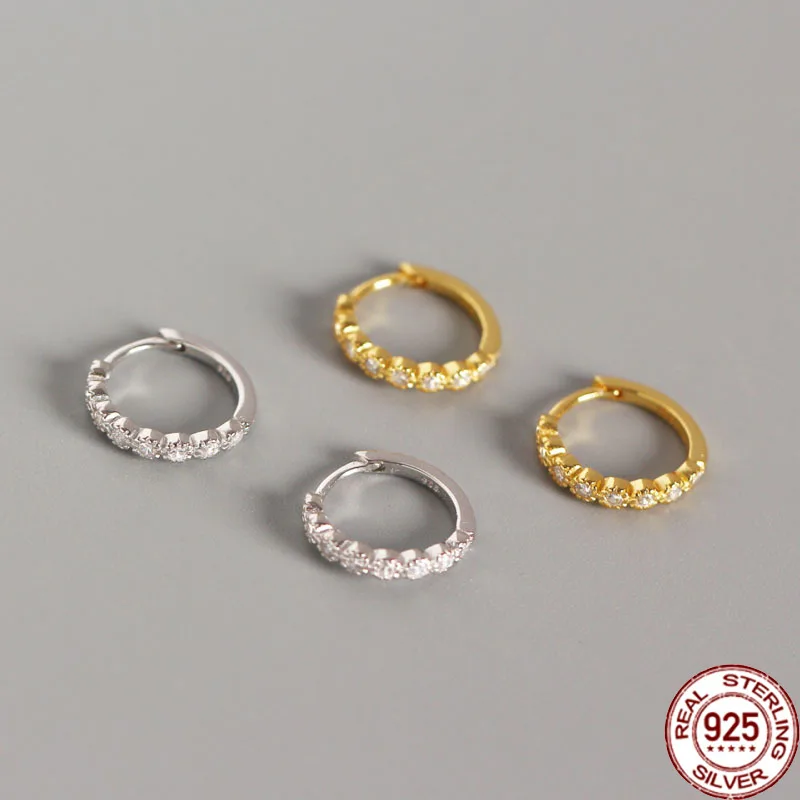 

Женские серьги-кольца из серебра 925 пробы с цирконом
