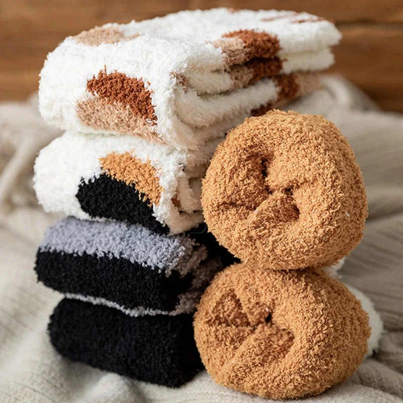 

Fashion Women Funny Socks Cute 3D Cat Paw Winter Warm Fuzzy Thicken Cotton Plush Female House Floor Sleeping Cartoon Calcetines