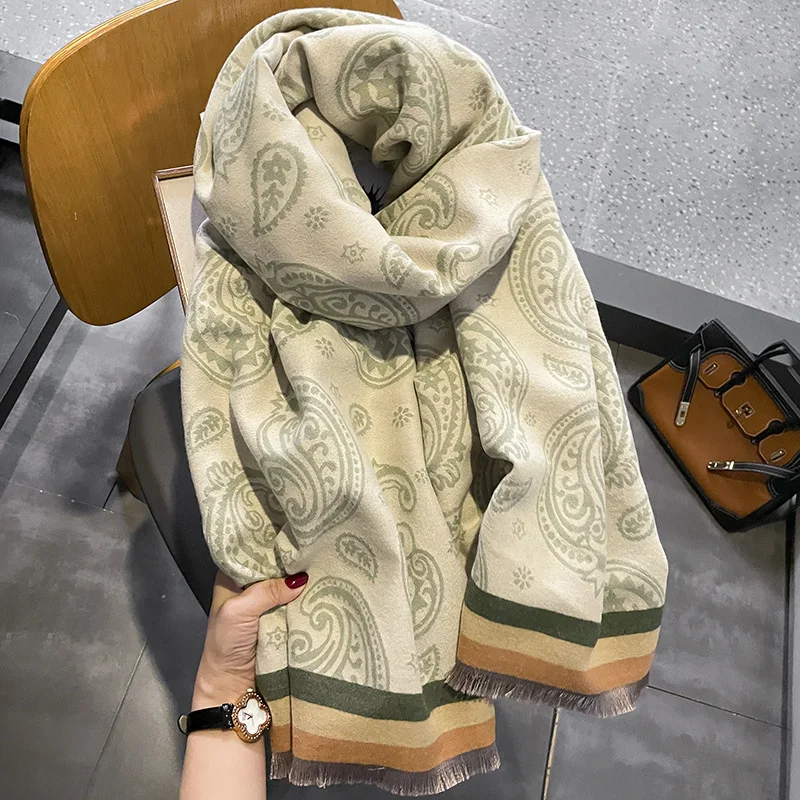 

Оптовая продажа, зимняя Новинка 2022, зеленый кашемировый шарф с кисточками и цветком кешью, толстое одеяло, двусторонняя теплая шаль для студентов