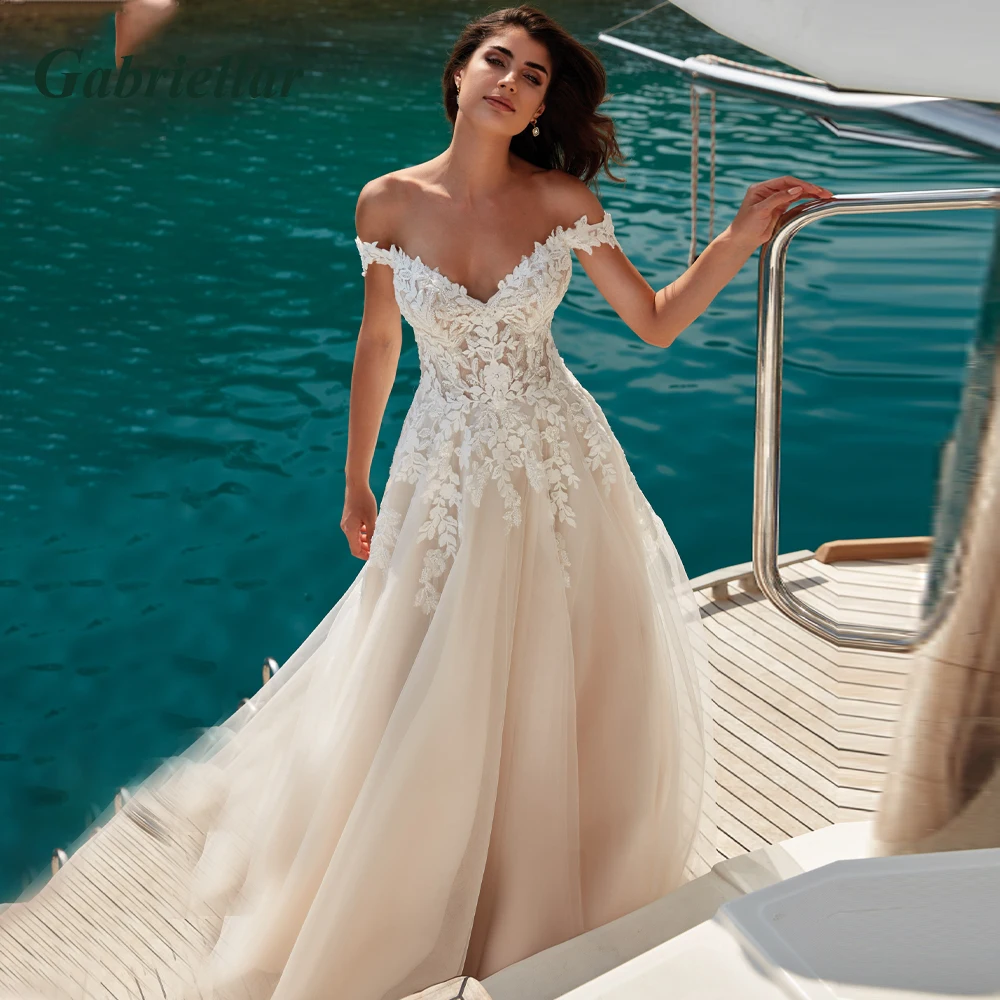 

Gabriellar Vintage Off the Shoulder Wedding Dresses Appliques Button A Line Tulle Court Train Bride Dresses Bride Dresses