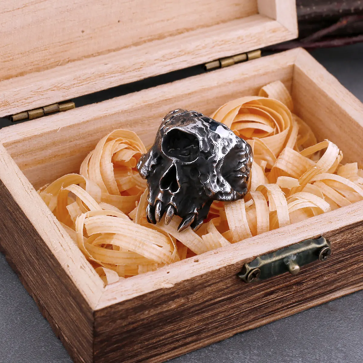 

Northern Europe Viking 316L Stainless Steel Skull Ring Neo-gothic Fashion Teen Biker Ring Punk Rock Party Jewelry Accessories