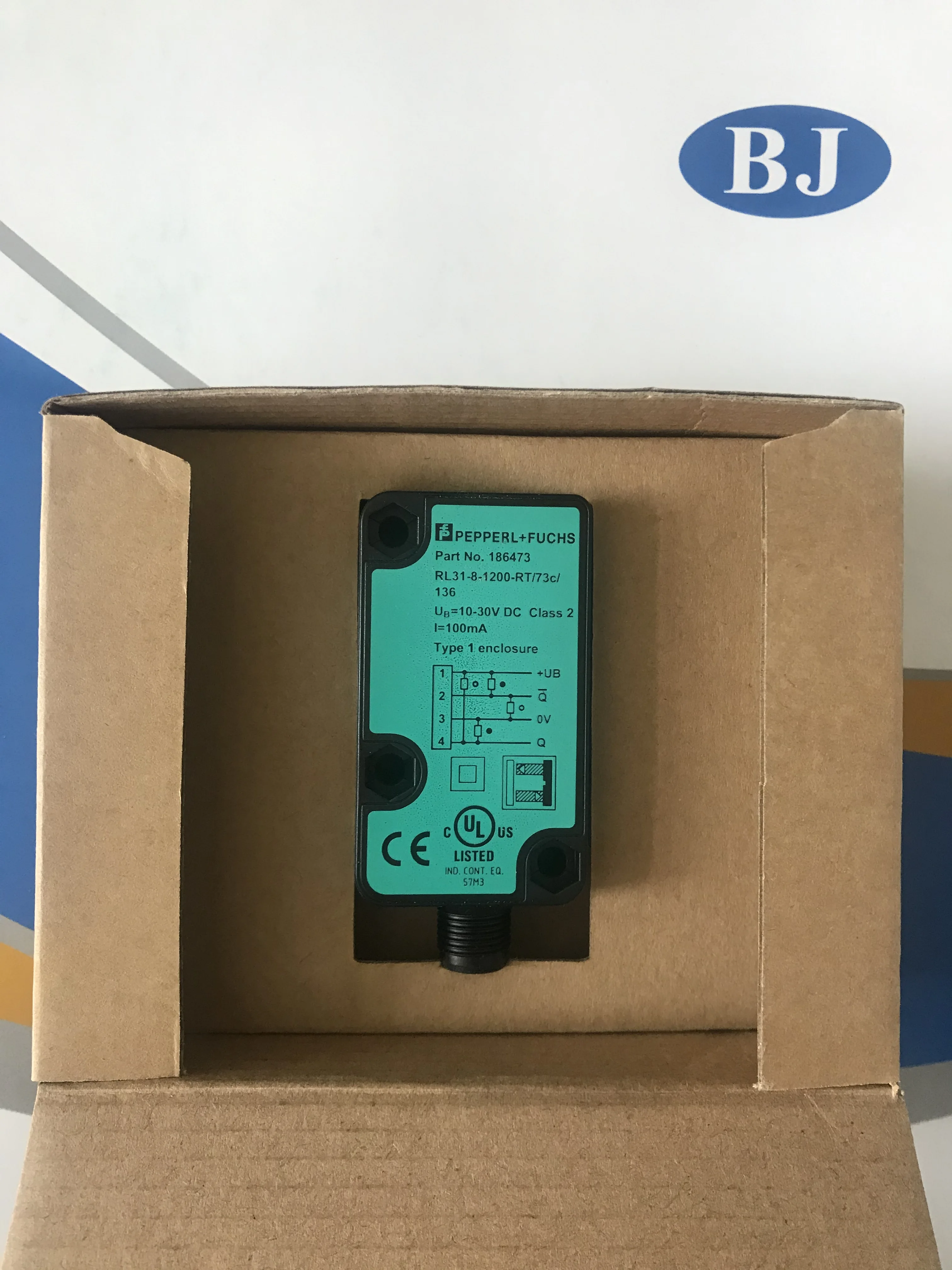 

Germany More Blessing RL31-8-1200-RT/73c/136 Diffuse Reflection Type Photo-Electric Sensor P + F Original Now