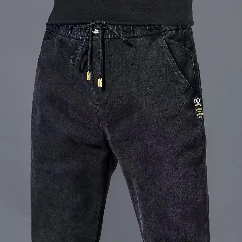 Autumn Winter Plush Elastic Waist Jeans Men Pockets Label Decoration Drawing Preppy Style Basic Daily Pencil Pants Slim Black