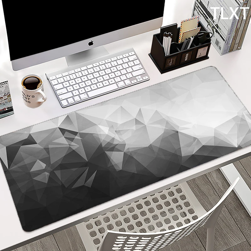 

Large Black and White Desk Mat Gaming Mousepad XXL Mousepad Gamer Accessories PC Computer Keyboard DeskPad Anti-slip Rubber Run