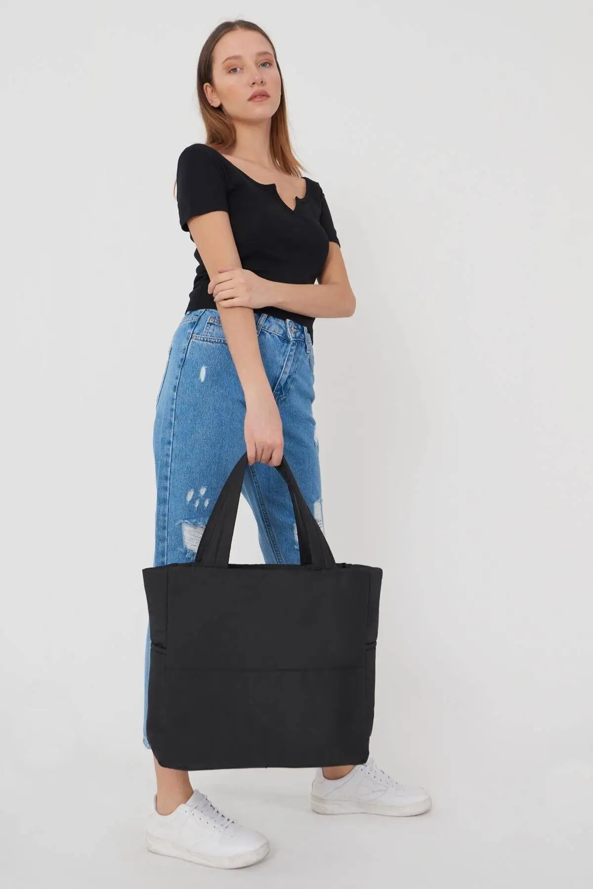 

Women's black messenger bag c419-A6 adx-00000233780 Adx-0000023780