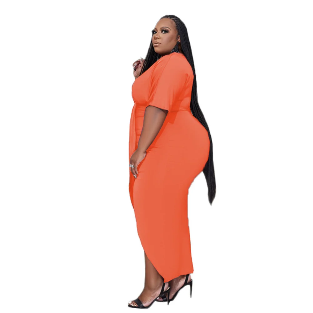 Рисунок 4 - Женское облегающее платье с v-образным