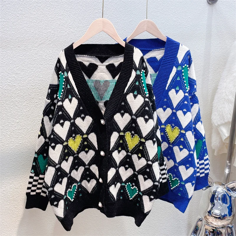 

Свитер EBAIHUI, кардиганы для женщин, вязаные пальто в клетку, жаккардовые свитера с сердечками и жемчугом, зимний Кардиган оверсайз с V-образны...
