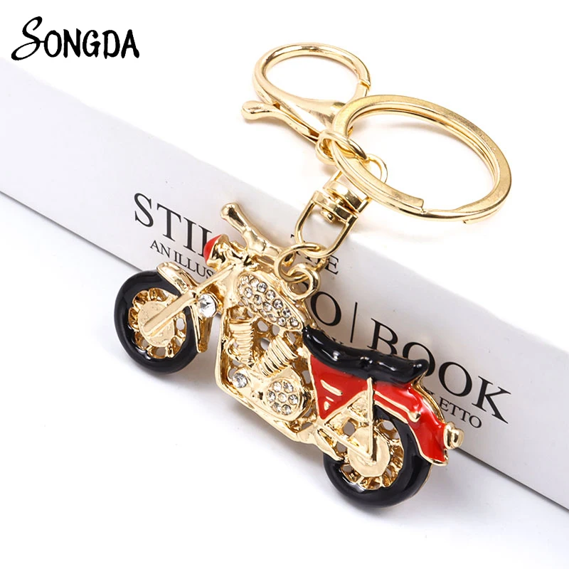 

Fashion Motorcycle Keychain Creative Alloy Enamel Crystal Rhinestone Cute Bag Pendant Key Chains With Buckle Men Women Jewelry