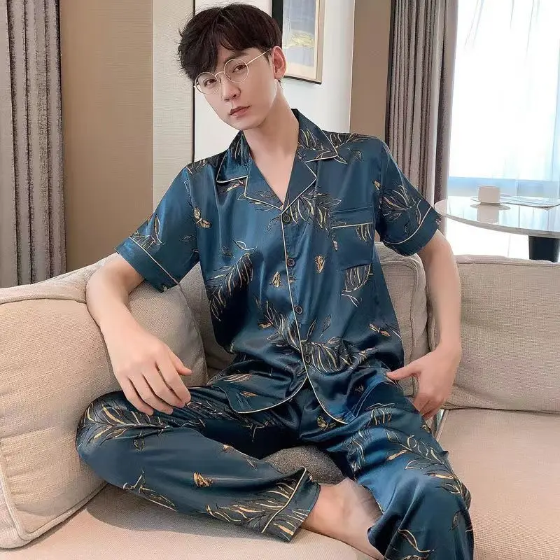 Men's spring, summer and autumn short-sleeved new fashion ice silk loose home clothes silk oversize can be worn short