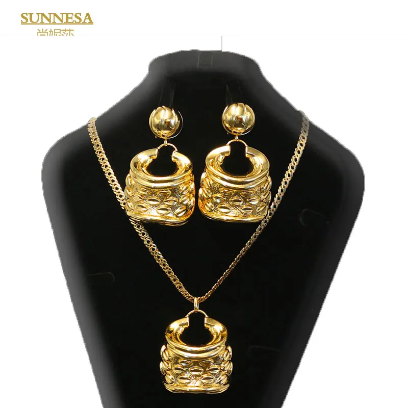 

18K Gold Italian Jewelry Sets for Women Dubai Earrings Necklace Ensembles De Bijoux Femmes Jewellery Luxury Designer Indian Set