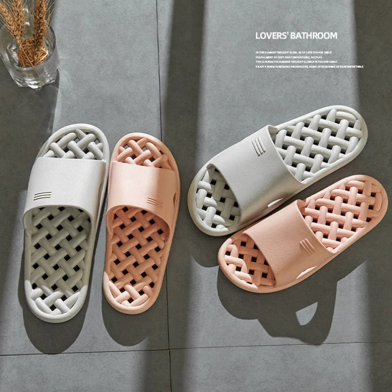 House Slipper Woman Cloud Hollow out Summer Sandal Men Flip Flops Beach Non Slip Soft Sole leakage Home Shoes Female Male