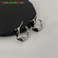 south koreas new design sense of black heart shaped earrings for womens fashion temperament focus on women jewelry