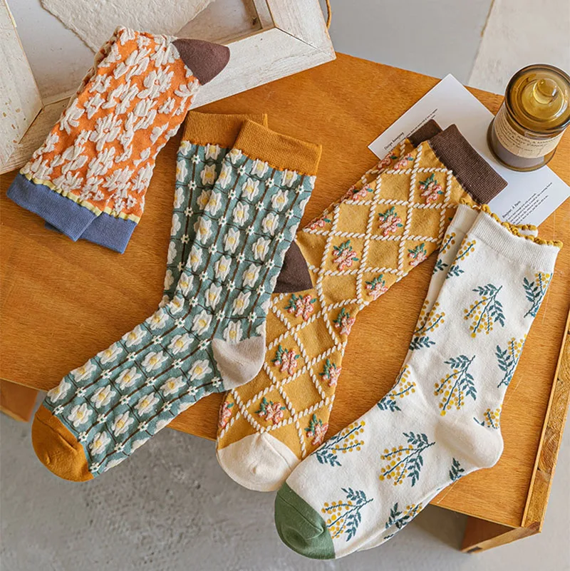 

Литературные жаккардовые хлопчатобумажные тисненые носки для девушек Женские Жаккардовые Асимметричные повседневные чесаные носки в стиле "Лолита"