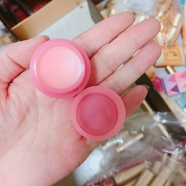 Lip Care Cream Moisturize And Nourish The Lips, And Dilute The Lip Lines Suitable For Women SAL99 3